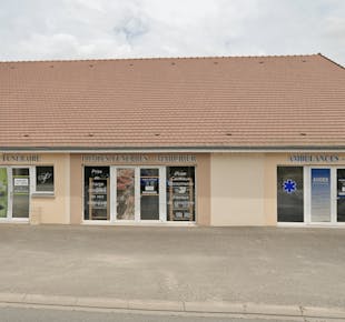 `photo de l'établissement de ${name}`