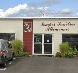 `photo de l'établissement de ${name}`