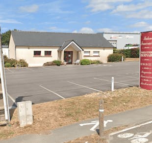 `photo de l'établissement de ${name}`