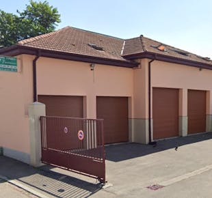 `photo de l'établissement de ${name}`