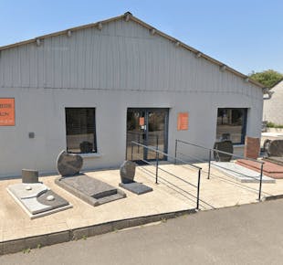 `photo de l'établissement de ${name}`