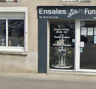 `photo de l'établissement de ${name}`