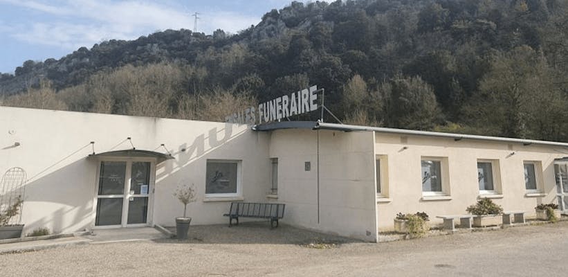 Photographie de Pompes Funèbres Ensales Funéraire de Foix