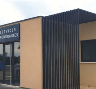 `photo de l'établissement de ${name}`