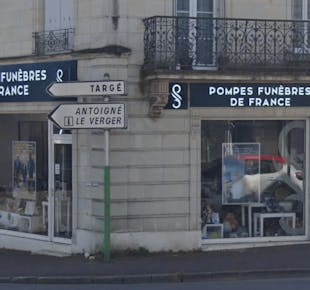 `photo de l'établissement de ${name}`