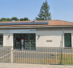 `photo de l'établissement de ${name}`