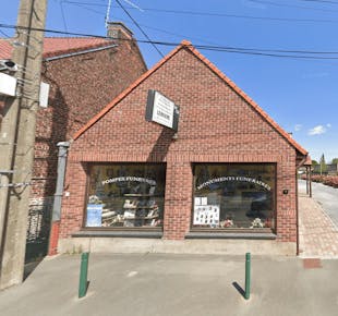 `photo de l'établissement de ${name}`
