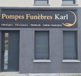 `photo de l'établissement de ${name}`