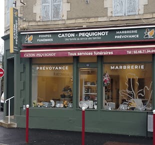 `photo de l'établissement de ${name}`
