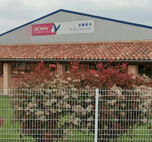 `photo de l'établissement de ${name}`