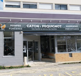 `photo de l'établissement de ${name}`