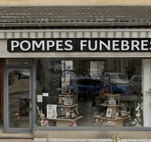 `photo de l'établissement de ${name}`
