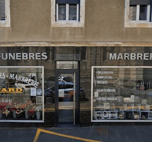 `photo de l'établissement de ${name}`