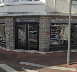 `photo de l'établissement de ${name}`