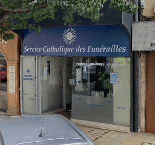 `photo de l'établissement de ${name}`