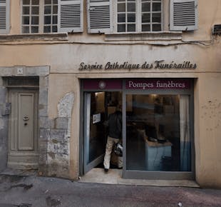 `photo de l'établissement de ${name}`