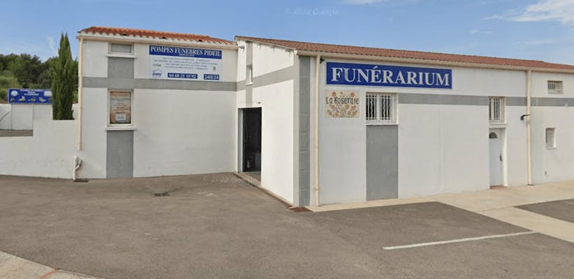 Photographie de la  Pompes Funebres Pideil de Saint-Cyprien