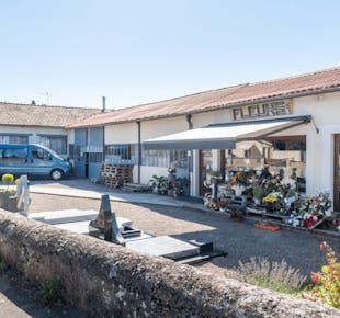 `photo de l'établissement de ${name}`