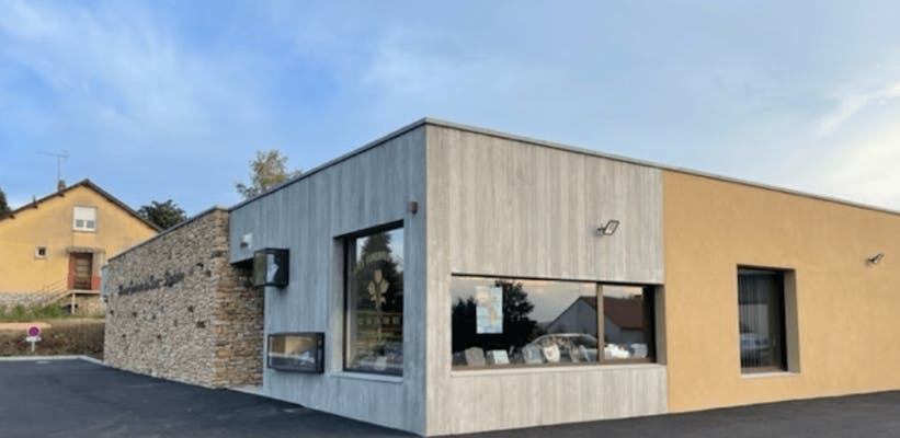 Photographie de la Pompes Funèbres & Marbrerie LEBLANC de Neuvy-Saint-Sépulchre