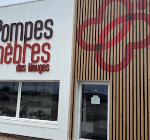 `photo de l'établissement de ${name}`