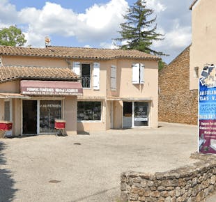`photo de l'établissement de ${name}`