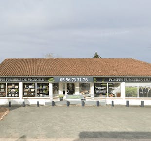 `photo de l'établissement de ${name}`