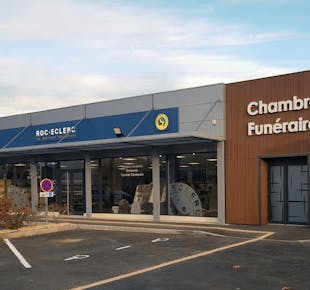 `photo de l'établissement de ${name}`
