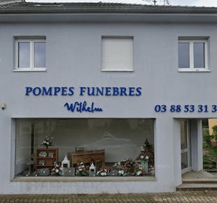 `photo de l'établissement de ${name}`