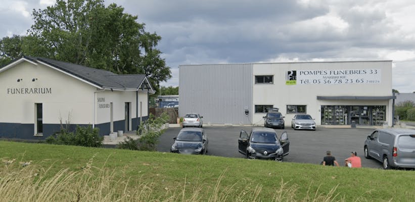 Photographie de la Pompes Funèbres 33 de Tresses