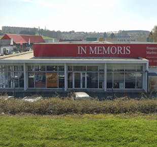 `photo de l'établissement de ${name}`
