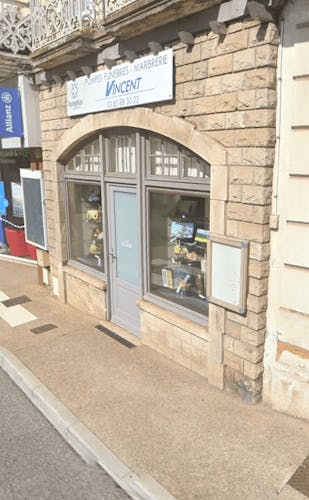 Photographie de la Pompes Funèbres Vincent de Charolles


