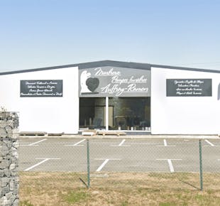 `photo de l'établissement de ${name}`