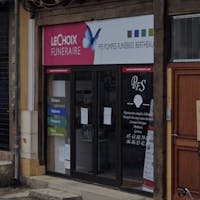 La photo de Photographie de la Pompes Funèbres De La Save - Le Choix Funéraire de L'Isle-en-Dodon dirigeant de Pompes Funèbres De La Save - Le Choix Funéraire