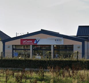 `photo de l'établissement de ${name}`