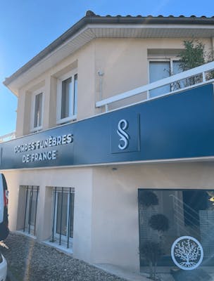 Photographie de la Pompes Funèbres de France de Saint-Benoît