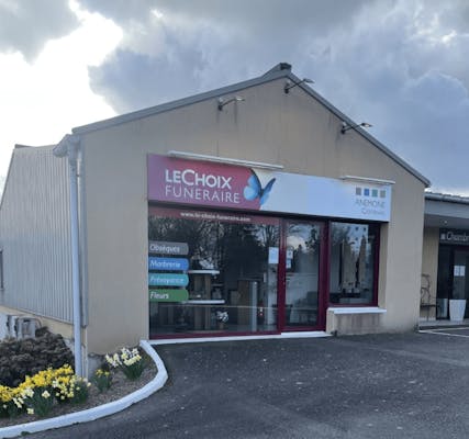 Photographie de la Pompes Funèbres Anémone Certenais de Corseul