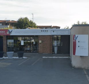 `photo de l'établissement de ${name}`
