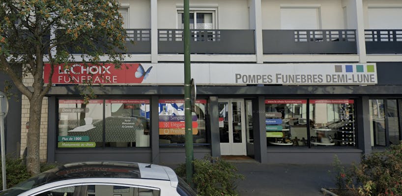 Photographie de la Pompes Funèbres de la Demi Lune de Caen