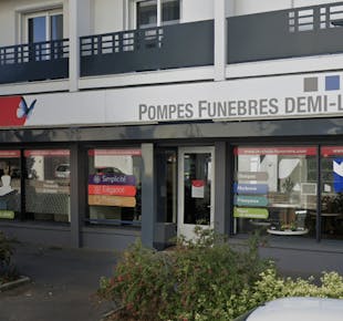 `photo de l'établissement de ${name}`