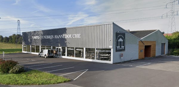 Photographie de la Pompes Funèbres HANNEDOUCHE de Sorel-en-Vimeu