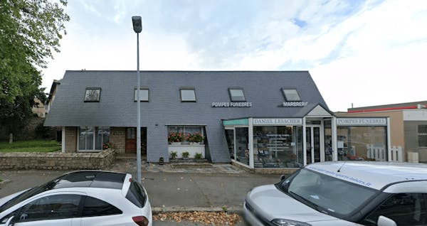 Photographie de la Pompes Funèbres LESACHER de Saint-Malo