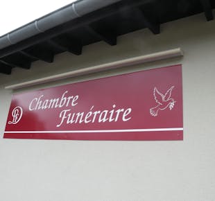 `photo de l'établissement de ${name}`