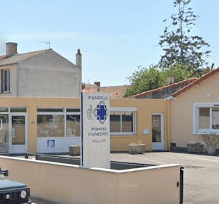 `photo de l'établissement de ${name}`