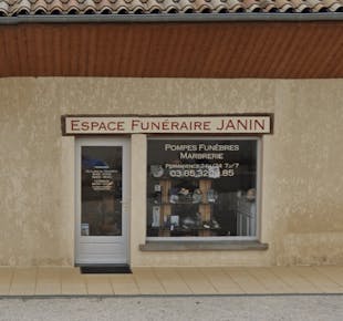 `photo de l'établissement de ${name}`