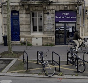 `photo de l'établissement de ${name}`