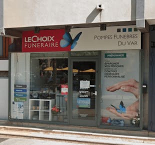 `photo de l'établissement de ${name}`
