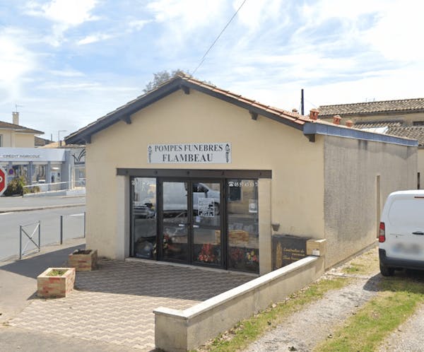 Photographie de la Pompes Funèbres Flambeau de Saint-André-de-Cubzac