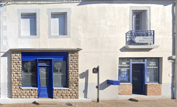 Photographie de la Pompes Funèbres Lagarde de Cosne-d'Allier