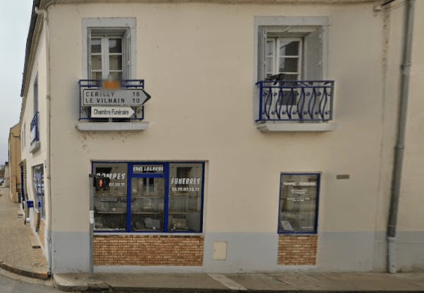Photographie de la Pompes Funèbres Lagarde de Cosne-d'Allier