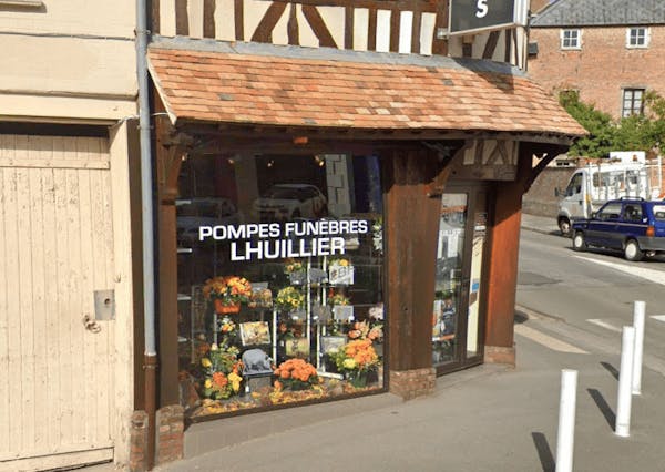 Photographie de la Pompes Funèbres Marbrerie l'Huillier sur Le Neubourg